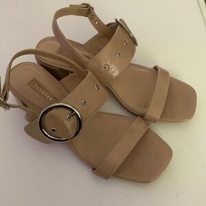 Topshop Dakota Slingback Block Sandal
